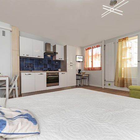 Blue Lagon Five Stars Holiday House Nizza Exterior foto