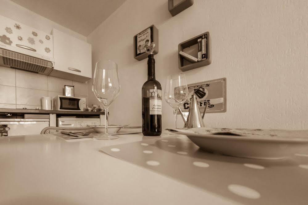 Blue Lagon Five Stars Holiday House Nizza Exterior foto